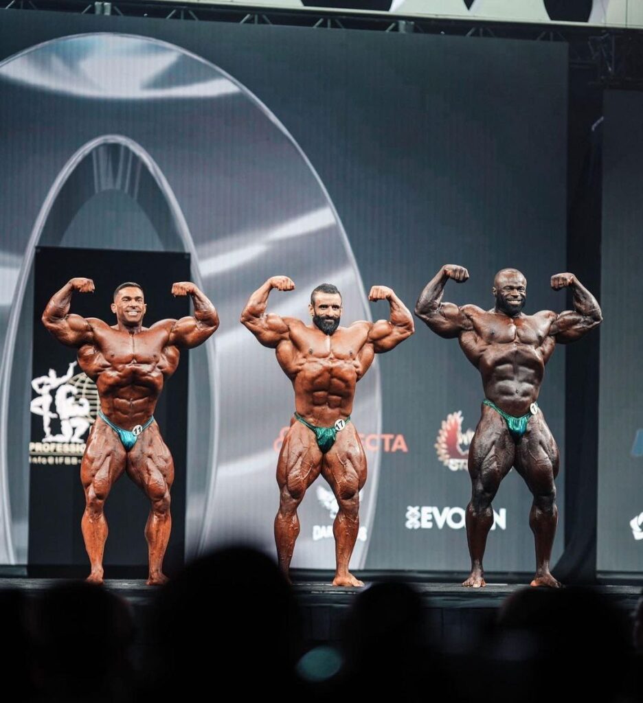 تصویر جلد آگهی